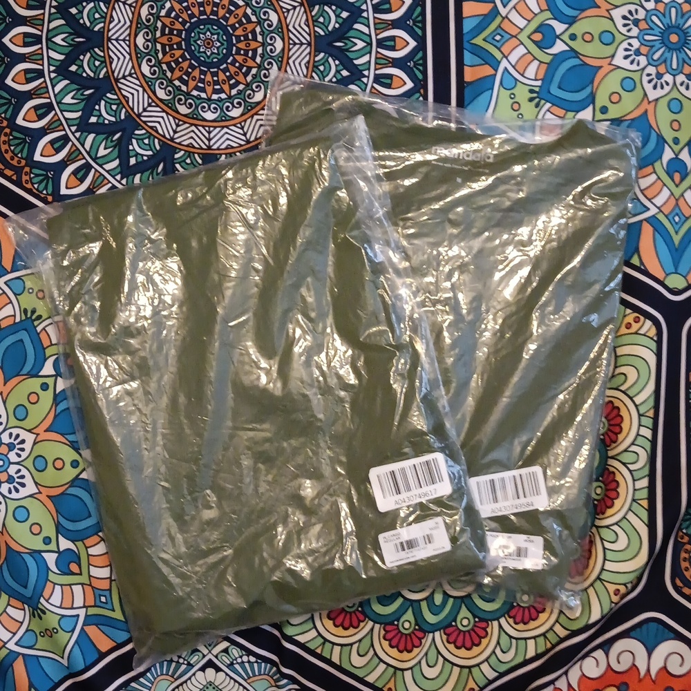 NWT Mandala Scrub Set